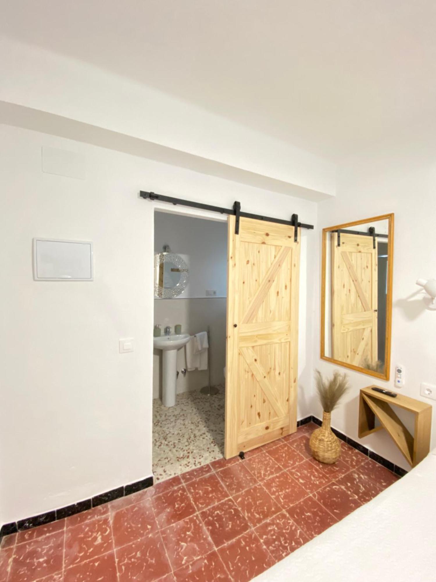 Hotel Casa Fina - Adults Recommended كونيل ذي لا فرونتيرا المظهر الخارجي الصورة